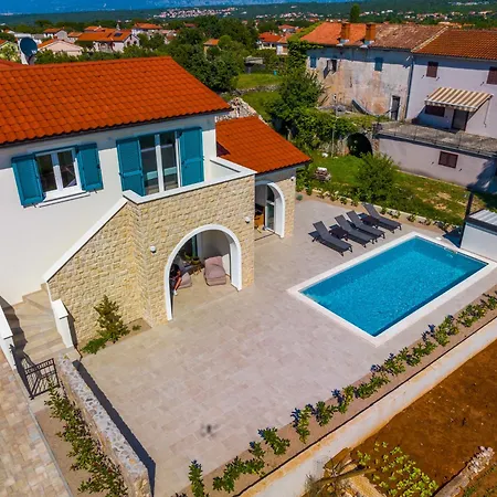 Malina With Heated Pool Sveti Anton (Krk)