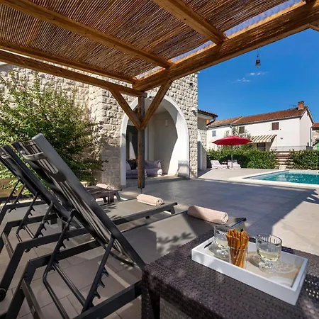 Malina With Heated Pool Villa Sveti Anton (Krk)