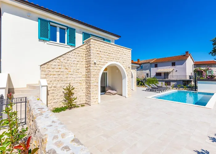 Malina With Heated Pool * Sveti Anton (Krk)
