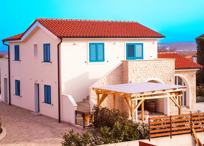 Vila Malina With Heated Pool Sveti Anton (Krk)